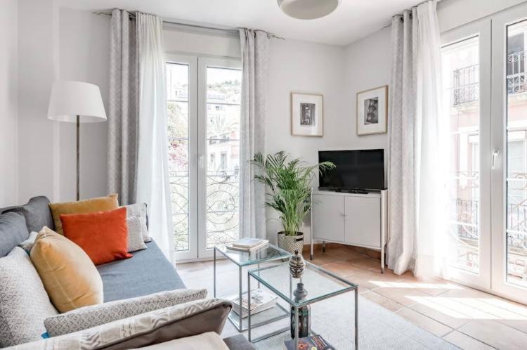 Apartamentos La Llum Αλικάντε Εξωτερικό φωτογραφία